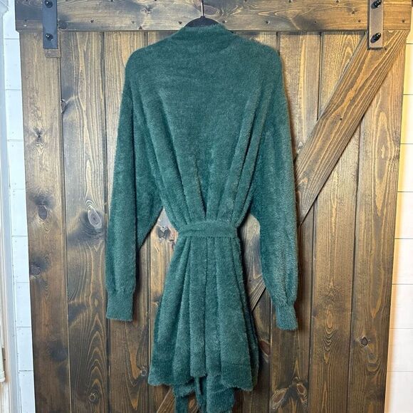 Savage x Fenty Fluff It Up Short Robe - Picture 2 of 4